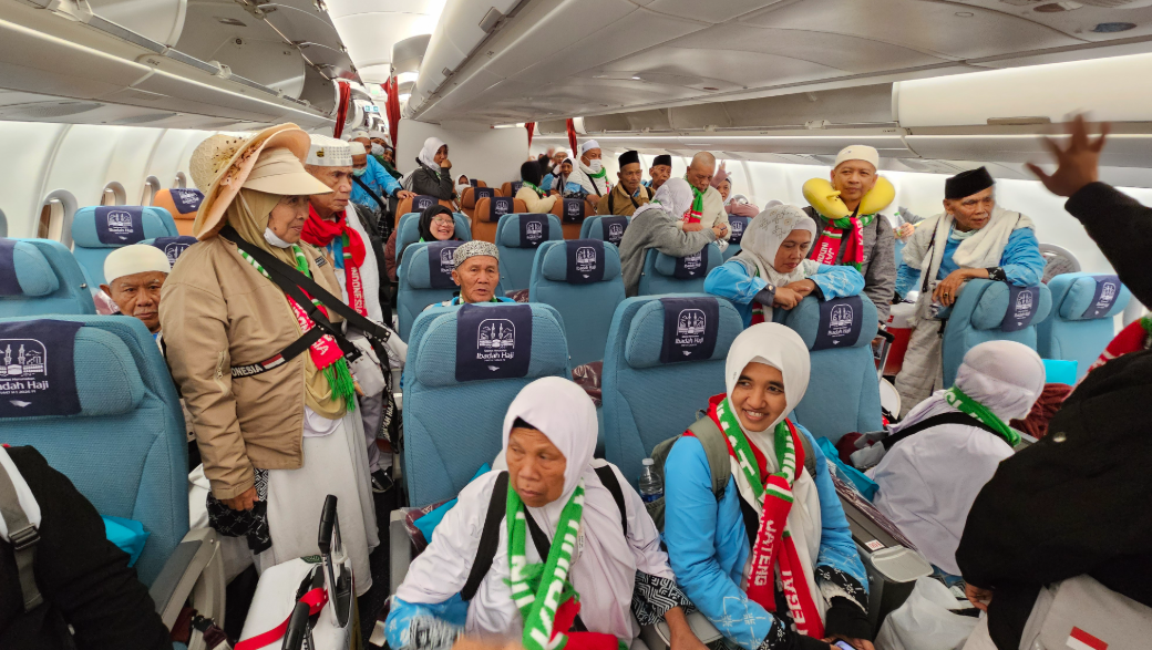 Kemenhaj Tegas Larang Jemaah Bawa Air Zamzam di Koper, Ini Alasannya